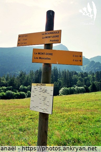Panneau, Les Longes (Auvergne, au pays des volcans / Trekking / France / Auvergne - FR-63) © Philippe Manaël