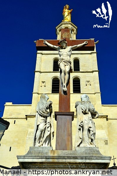 Statues de Notre-Dame des Doms (Avignon / Ville / France / Vaucluse - FR-84) © Philippe Manaël