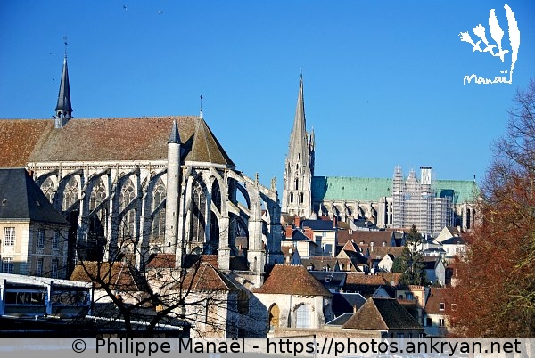 Église Saint-Pierre et Cathédrale (Chartres / Ville / France / Eure-et-Loir - FR-28) © Philippe Manaël