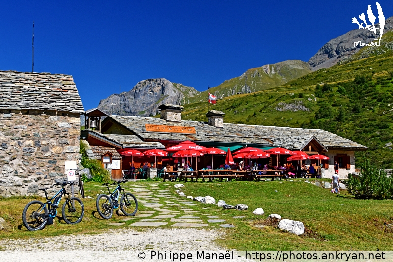 Refuge du Roc de la Pêche (Les Balcons de la Vanoise / Trekking / France / Savoie - FR-73) © Philippe Manaël