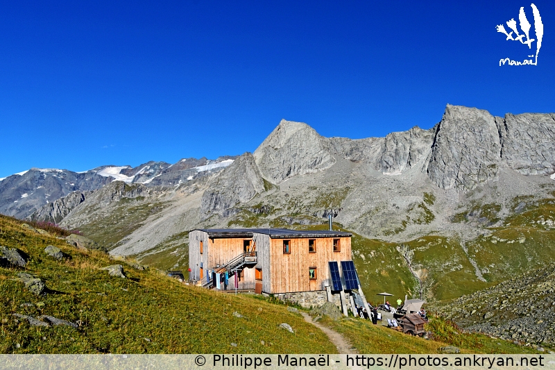 Refuge de Péclet-Polset (Les Balcons de la Vanoise / Trekking / France / Savoie - FR-73) © Philippe Manaël