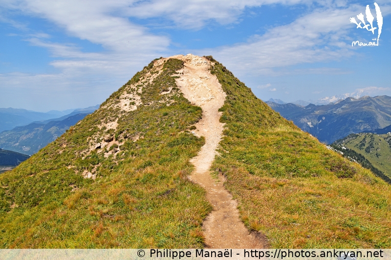 Butte pour la crête du Mont Charvet (Les Balcons de la Vanoise / Trekking / France / Savoie - FR-73) © Philippe Manaël