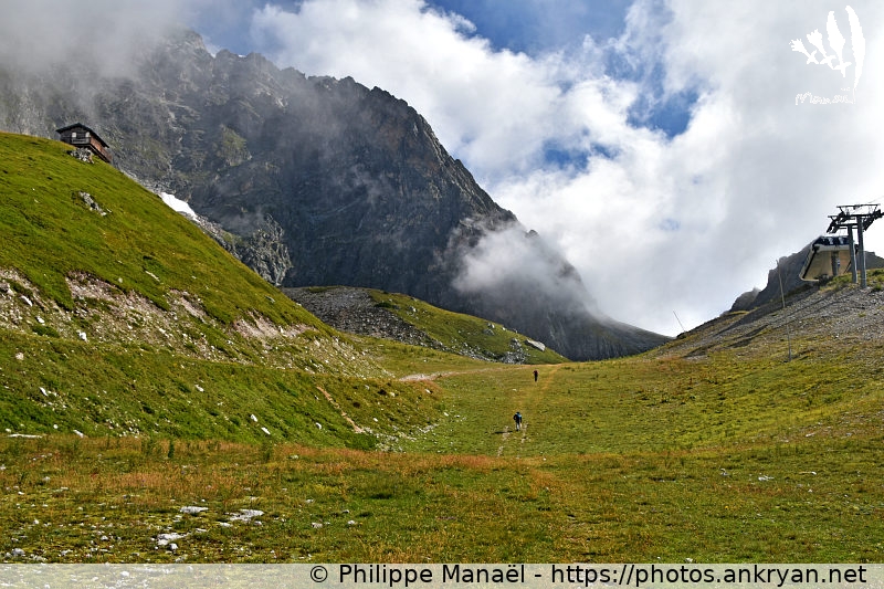 Télésiège de l'Ancolie, Mont Bochor d'en Haut (Les Hauts de la Vanoise / Trekking / France / Savoie - FR-73) © Philippe Manaël