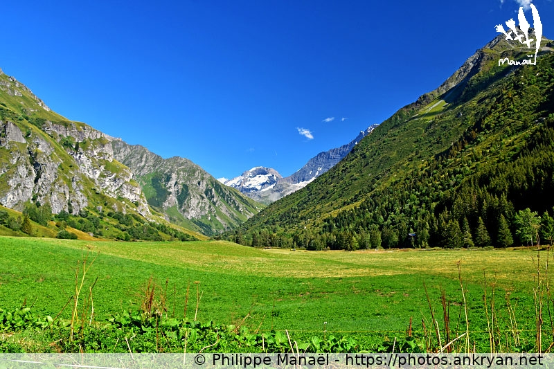 Plateau de Champagny-le-Haut (Les Hauts de la Vanoise / Trekking / France / Savoie - FR-73) © Philippe Manaël