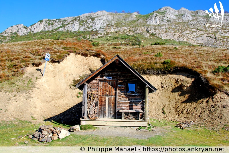 Cabane de Cantau (Les Pyrénées, en route pour les étoiles / Trekking / France / Hautes-Pyrénées - FR-65) © Philippe Manaël