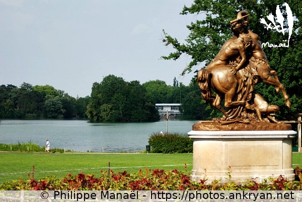 Parc de la Tête d'Or : La Centauresse et le Faune (Lyon / Ville / France / Rhône-Alpes - FR-69) © Philippe Manaël