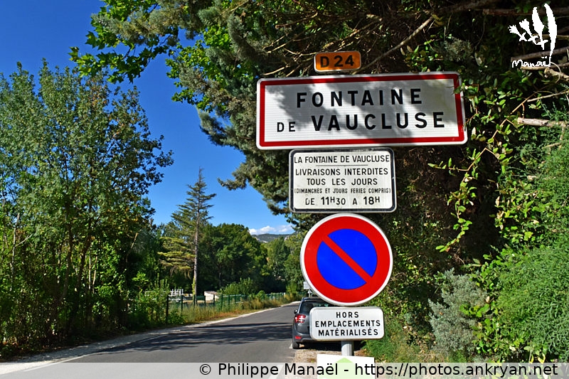 Fontaine-de-Vaucluse (Massif des Ocres du Luberon / Trekking / France / Vaucluse - FR-84) © Philippe Manaël