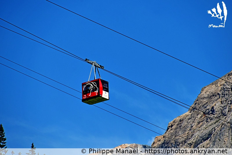 Téléphérique du Mont Bochor (Pralognan-la-Vanoise / Ville / France / Savoie - FR-73) © Philippe Manaël