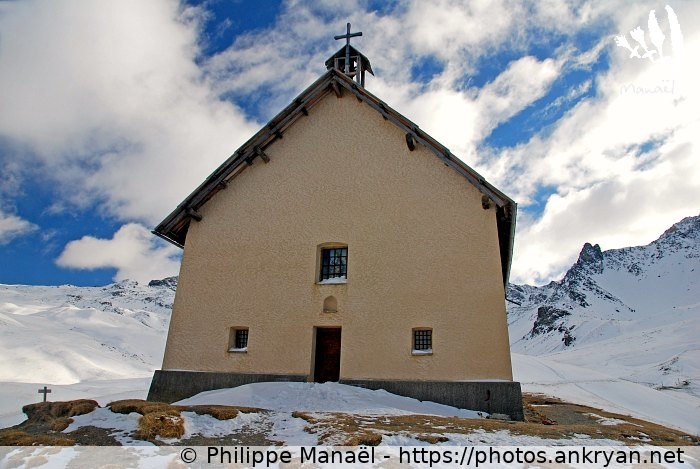 Chapelle Notre-Dame de Clausis (Queyras, nouvel an à Molines / Trekking / France / Hautes-Alpes - FR-05) © Philippe Manaël