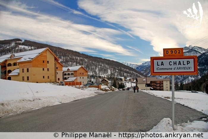 Hameau de La Chalp (Queyras, nouvel an à Molines / Trekking / France / Hautes-Alpes - FR-05) © Philippe Manaël