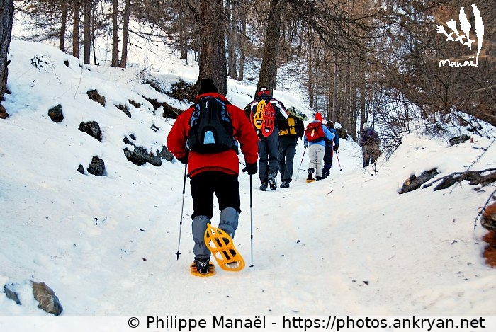 Sentier de La Rua (Queyras, nouvel an à Molines / Trekking / France / Hautes-Alpes - FR-05) © Philippe Manaël