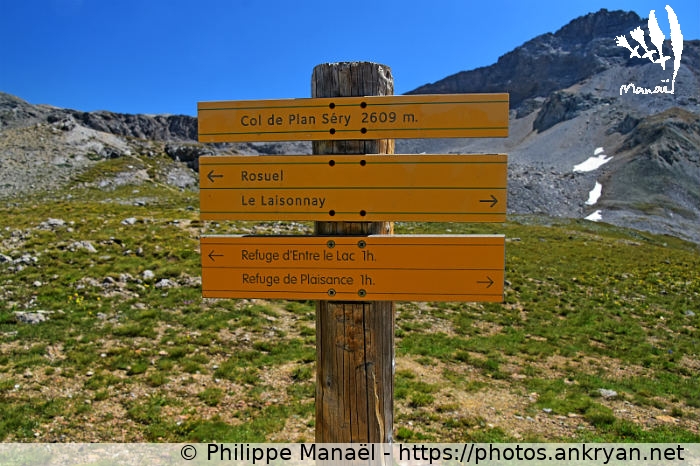 Col du Plan Séry, pancarte (Traversée de la Vanoise / Trekking / France / Savoie - FR-73) © Philippe Manaël