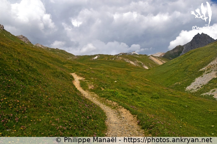 Sentier au Grand Plan (Traversée de la Vanoise / Trekking / France / Savoie - FR-73) © Philippe Manaël