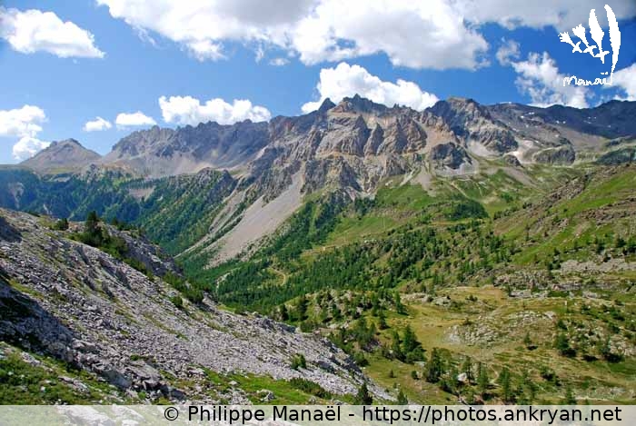Panorama sur la Vallée Étroite (Vallée de la Clarée et Mont Thabor / Trekking / France) © Philippe Manaël