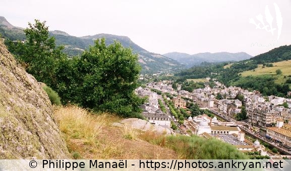 Le Rocher de La Bourboule (Auvergne, au pays des volcans / Trekking / France / Auvergne - FR-63) © Philippe Manaël