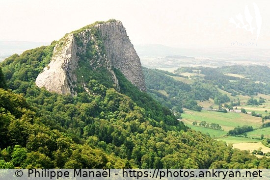 Roche Tuilière, 1 (Auvergne, au pays des volcans / Trekking / France / Auvergne - FR-63) © Philippe Manaël