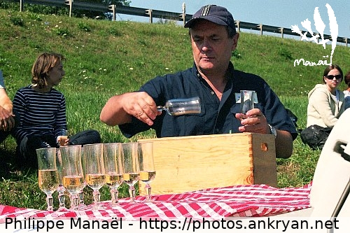 Bulles de champagne 2 (Auvergne, au pays des volcans / Trekking / France / Auvergne - FR-63) © Philippe Manaël