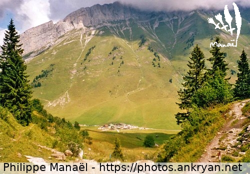 Le Col des Aravis (La Clusaz / Ville / France / Haute-Savoie - FR-74) © Philippe ManaÃ«l