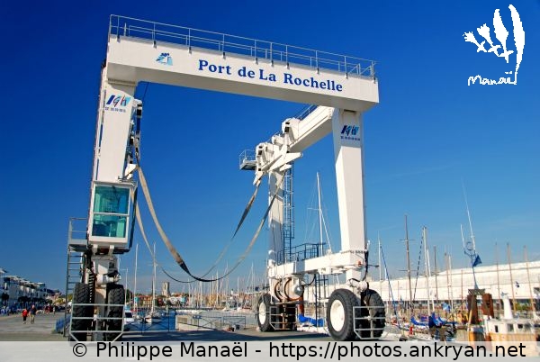 Bassin des Grands Yachts, 3 (La Rochelle / Ville / France / Poitou-Charentes - FR-17) © Philippe Manaël