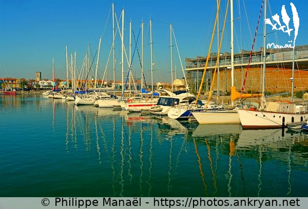 Bassin des Grands Yachts (La Rochelle / Ville / France / Poitou-Charentes - FR-17) © Philippe Manaël