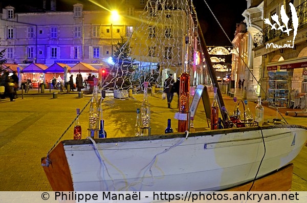 Noël : Place, cours des Dames (La Rochelle / Ville / France / Poitou-Charentes - FR-17) © Philippe Manaël