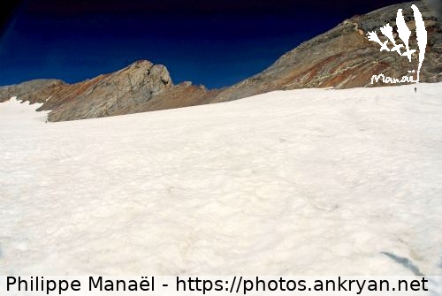 Glacier d'Ossoue, partie haute (Vignemale, seigneur des Pyrénées / Trekking / France / Midi-Pyrénées - FR-65) © Philippe Manaël