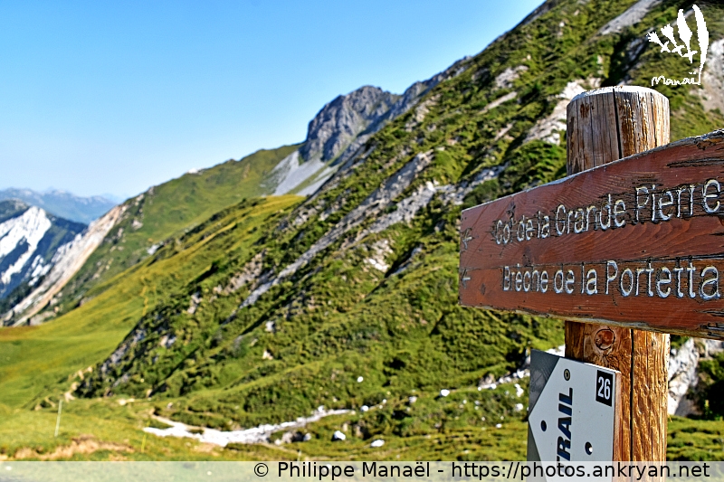 Direction Col de la Grande Pierre (Les Balcons de la Vanoise / Trekking / France / Savoie - FR-73) © Philippe Manaël