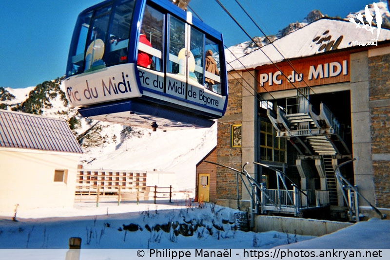 Pic du Midi : arrivée téléphérique (Les Pyrénées, en route pour les étoiles / Trekking / France / Midi-Pyrénées - FR-65) © Philippe Manaël