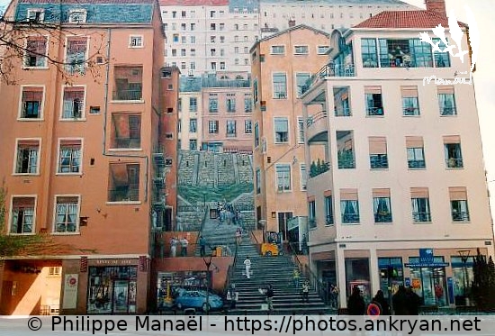 Mur peint des Canuts (Lyon / Ville / France / Rhône-Alpes - FR-69) © Philippe Manaël