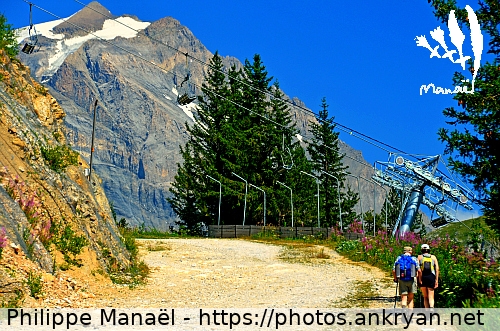 Sentier pour le Mont Bochor (Pralognan-la-Vanoise / Ville / France / Savoie - FR-73) © Philippe Manaël