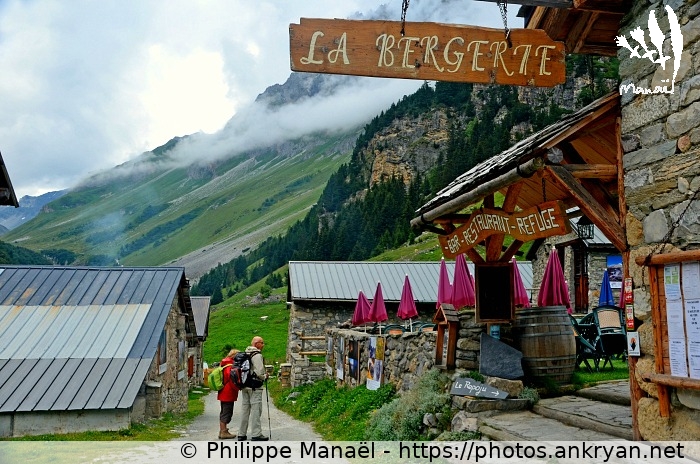 Restaurant La Bergerie (Savoie : Pralognan, Les Prioux / Balade / France / Savoie - FR-73) © Philippe Manaël