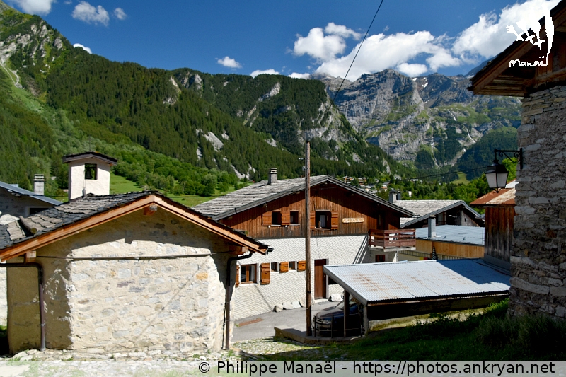 Vue sur les Monts de la Vanoise (Savoie : Pralognan, La Croix / Balade / France / Savoie - FR-73) © Philippe Manaël