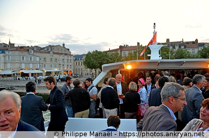 Embarcadère du Vieux Port (Remise des prix PULPE 2013 / Sortie en mer / France / Poitou-Charentes - FR-17) © Philippe Manaël