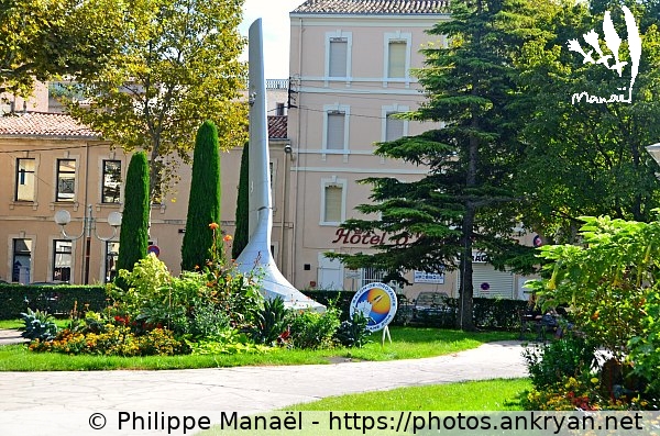 Jardin, place du Général de Gaulle (Salon-de-Provence / Ville / France / Bouches-du-Rhône - FR-13) © Philippe Manaël
