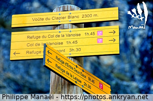 Voûte du Clapier Blanc (Tour des Glaciers de la Vanoise / Trekking / France) © Philippe Manaël