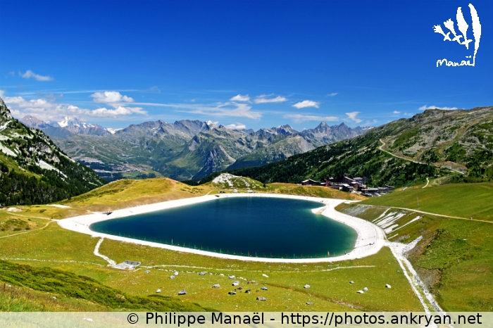 Lac artificiel en forme de cœur, Les Arcs (Traversée de la Vanoise / Trekking / France / Savoie - FR-73) © Philippe Manaël