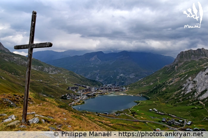 Croix de Lognan, Tignes le Lac (Traversée de la Vanoise / Trekking / France / Savoie - FR-73) © Philippe Manaël