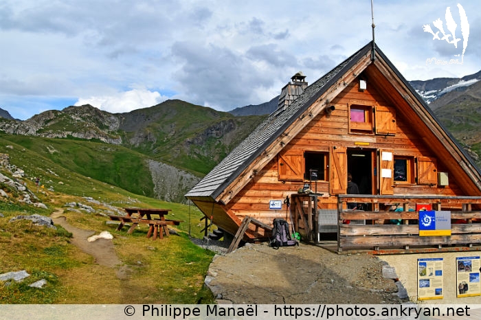 Chalet accueil, Refuge de la Leisse (Traversée de la Vanoise / Trekking / France / Savoie - FR-73) © Philippe Manaël