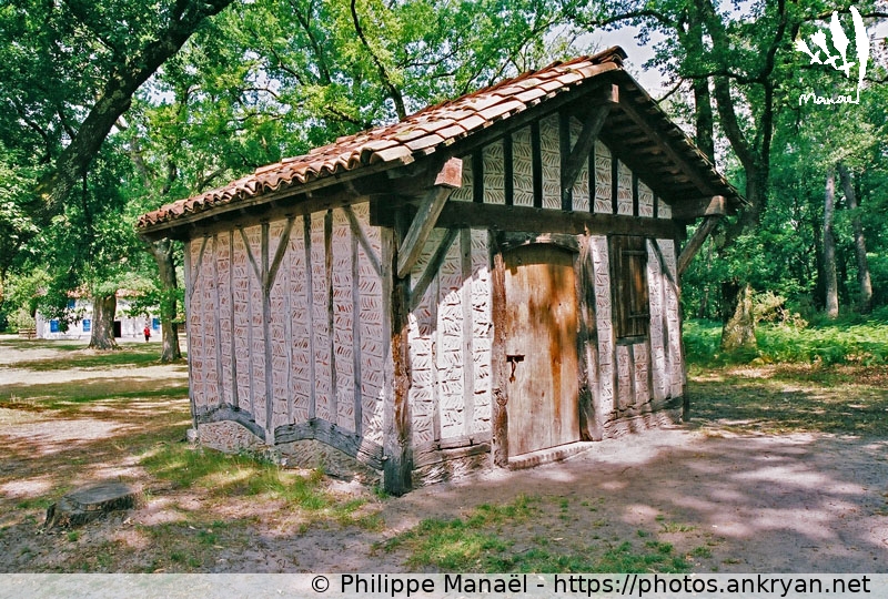 Architecture traditionnelle de Marquèze (Traversée des Landes / Trekking / France / Landes - FR-40) © Philippe Manaël